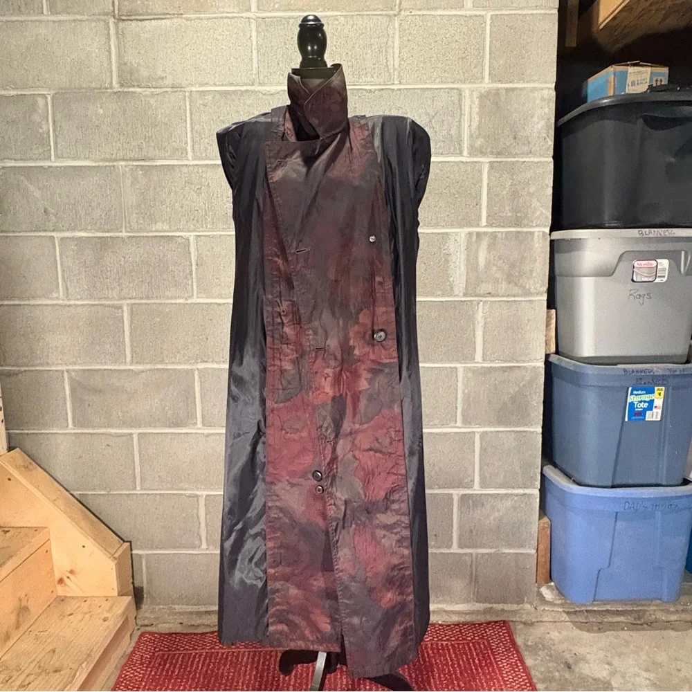 Vintage Degrees trench coat. - Picture 10 of 15